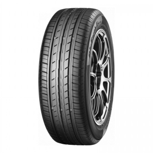 Летняя шина Yokohama 235/45R17 97V BluEarth-Es ES32A